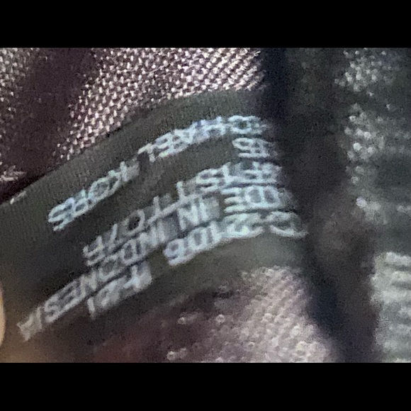 Michael Kors Graphic MK Large EW chain Xbody crossbody&wallet black white - Picture 12 of 12